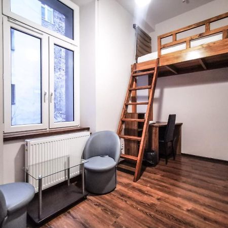 Modern Rooms In City Center Cracovia Esterno foto