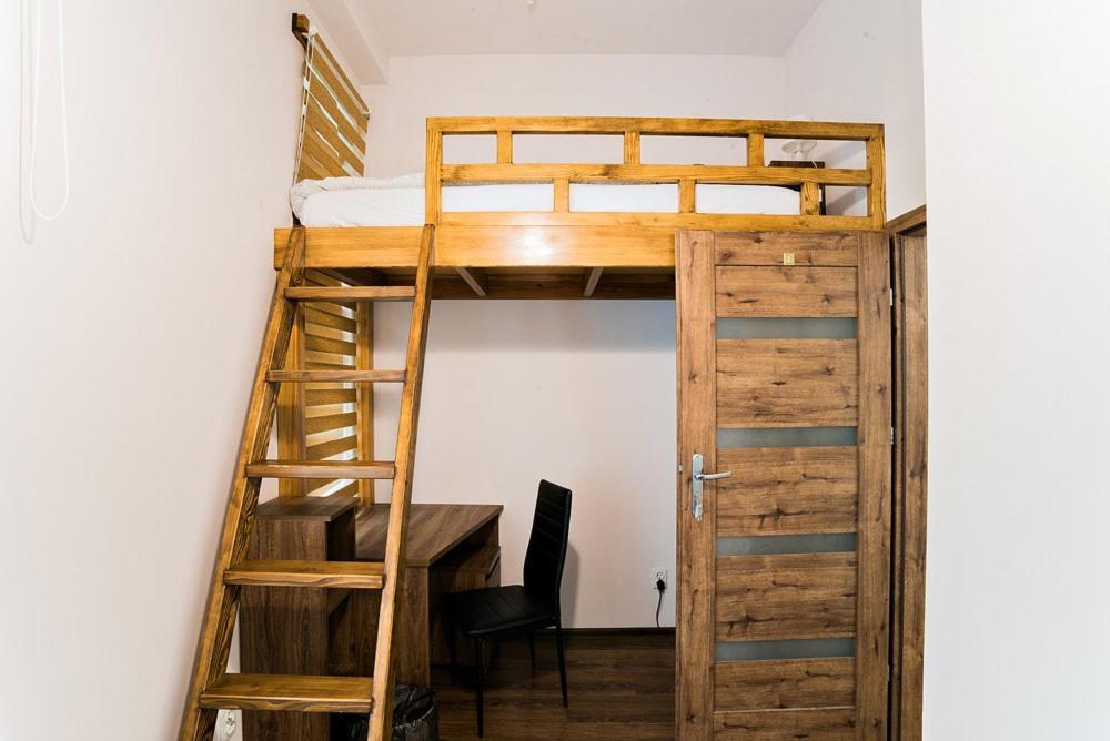 Modern Rooms In City Center Cracovia Esterno foto